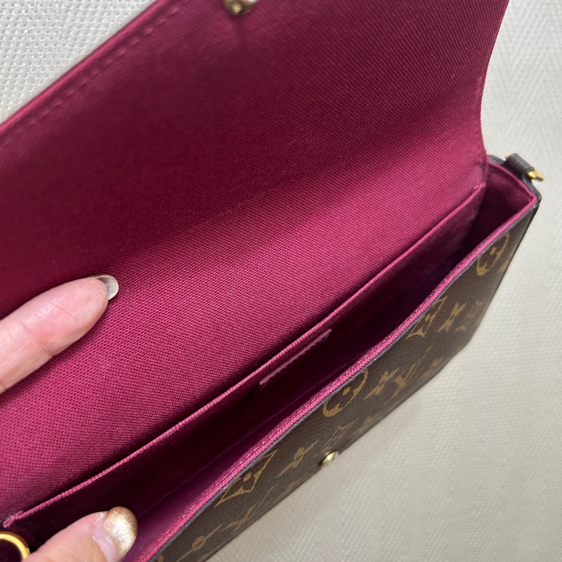 LV 原花金釦三合一信封下蓋鏈包-4