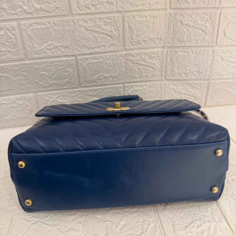 chanel藍色山形紋金雙C handle-4