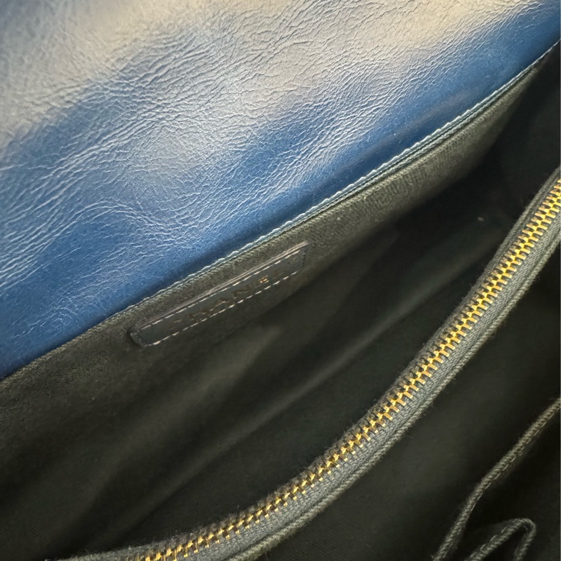 chanel藍色山形紋金雙C handle-32