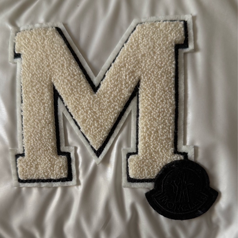 Moncler男友風厚羽絨背心-1