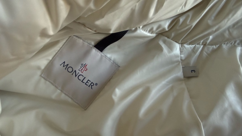 Moncler男友風厚羽絨背心-8