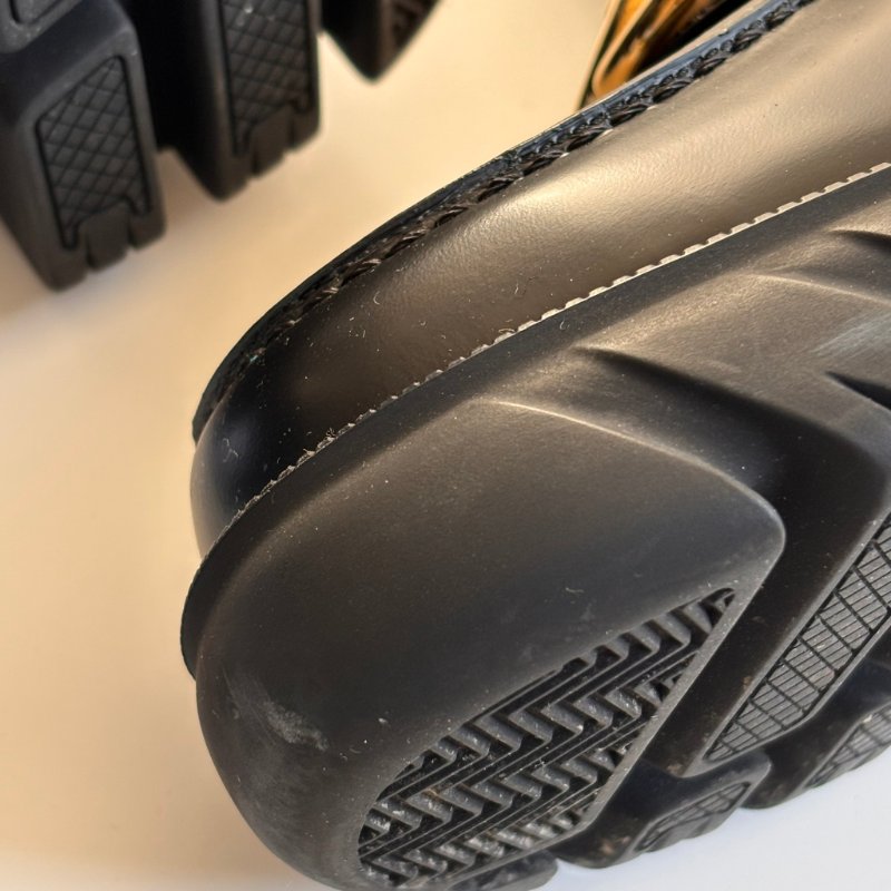 ::GUCCI:: Romance GG-Plaque Leather Ankle Boots 黑色皮革雙G水鑽皮革拉鍊靴子 35號-9