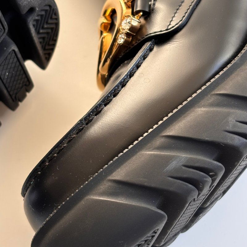 ::GUCCI:: Romance GG-Plaque Leather Ankle Boots 黑色皮革雙G水鑽皮革拉鍊靴子 35號-13