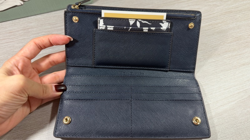 Michael Kors 塗層皮革花卉印花對折皮夾帶卡套，兩件套-11