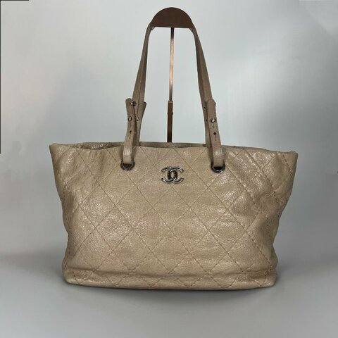 CHANEL 荔枝紋牛皮手提托特包 淺棕