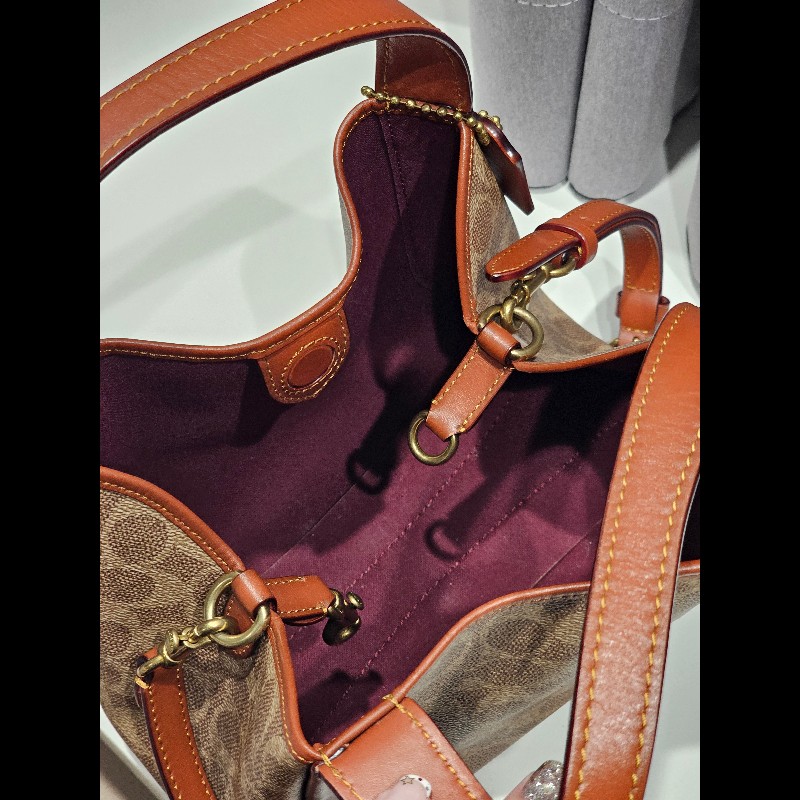 Coach Hadley Hobo 21,菜籃子-9