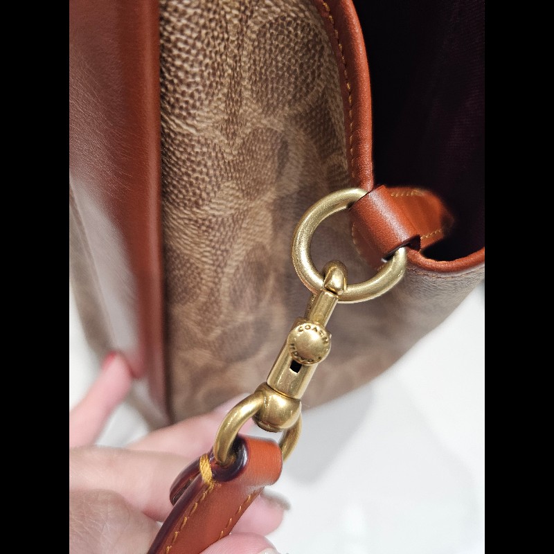 Coach Hadley Hobo 21,菜籃子-12