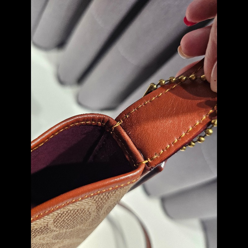 Coach Hadley Hobo 21,菜籃子-18