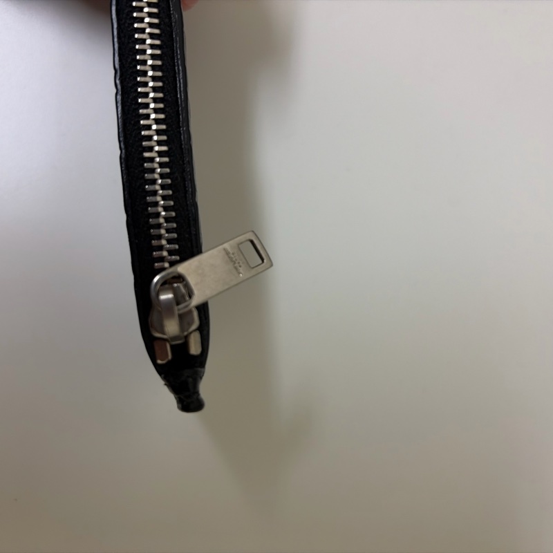 Saint Laurent Croc Embossed Coin Case Card Holder-10