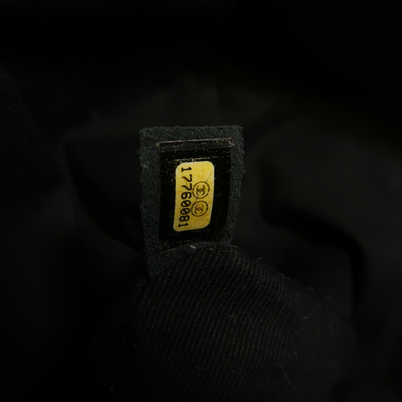 CHANEL 牛皮皮革Chain Shoulder銀扣鏈帶肩背袋-7