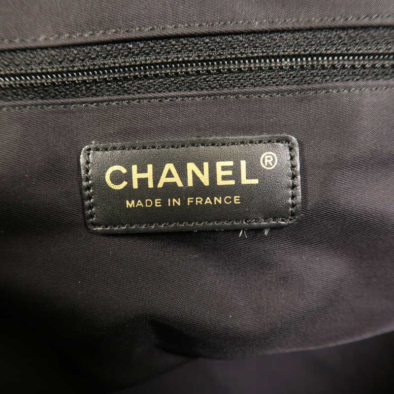 CHANEL 尼龍Shoulder Bag金扣肩背袋-5