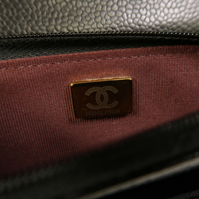 CHANEL 牛皮皮革WOC Wallet On Chain金扣鏈帶肩背袋-6