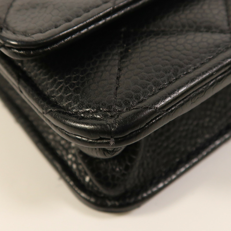 CHANEL 牛皮皮革WOC Wallet On Chain金扣鏈帶肩背袋-11