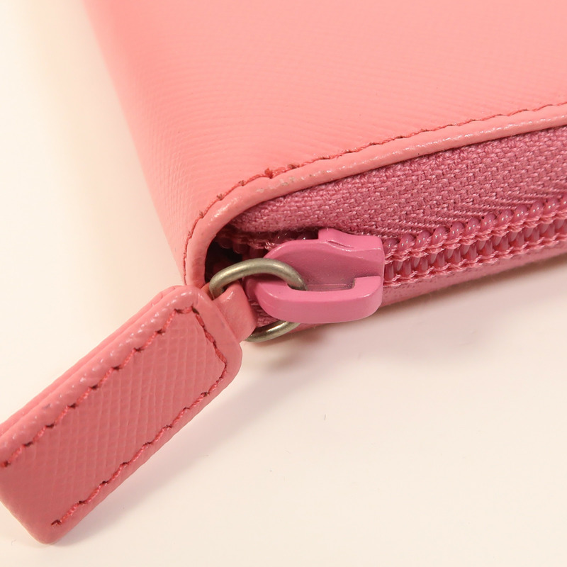 PRADA Saffiano皮革Zipper Long Wallet銀扣長錢包-13