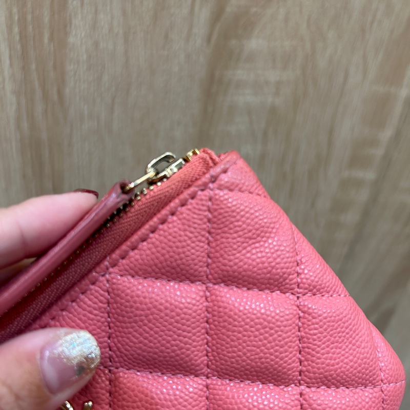 Chanel 玫粉荔枝皮一字拉零錢包-9