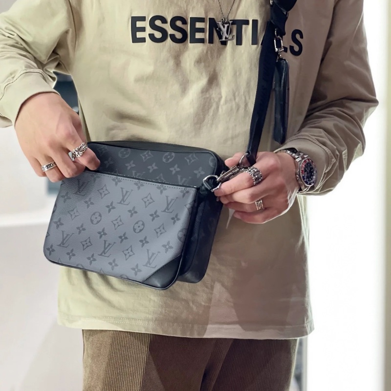 Lv trio黑老花三合一 芯片款 #全配🈶購證 #專櫃在售10多萬 #99🆕閒置-2