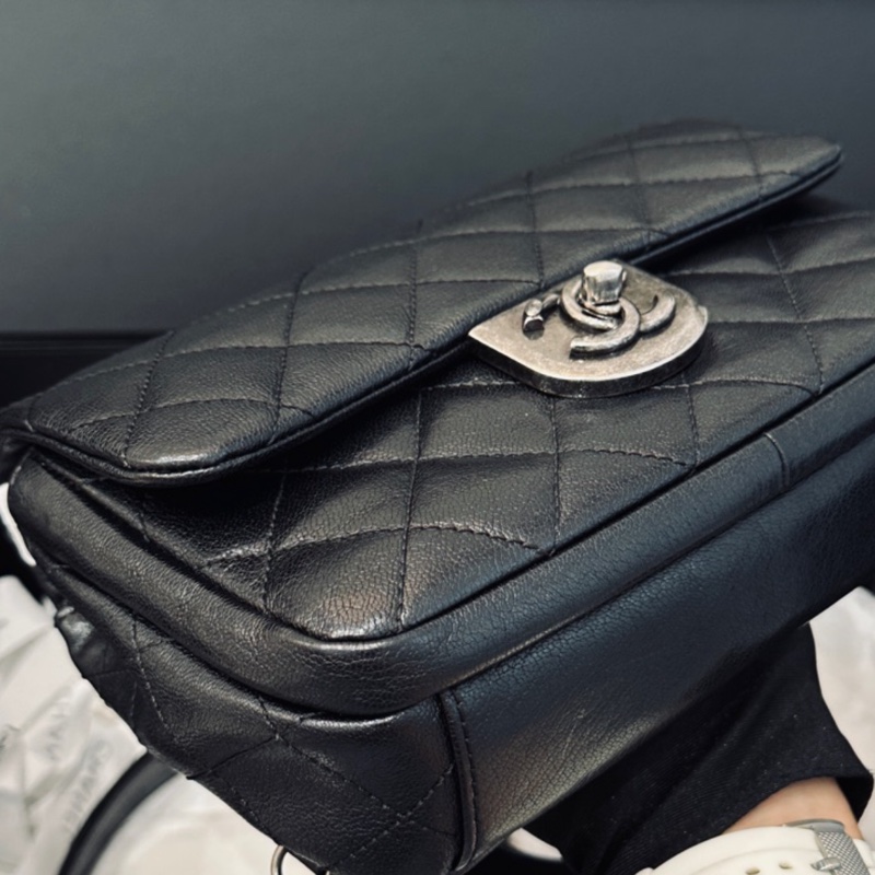 Chanel Cf20黑銀鎖頭雙鏈條口蓋包 #秀款 #荔枝牛皮 #絕版收藏款-17