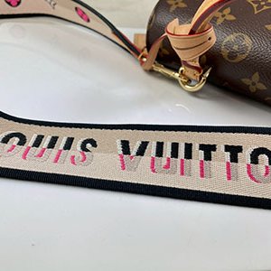 *奢華大道國際精品*【L3310】LV 原花 CLUNY 寬版背帶手提/斜背二用包(BB) M46372-12