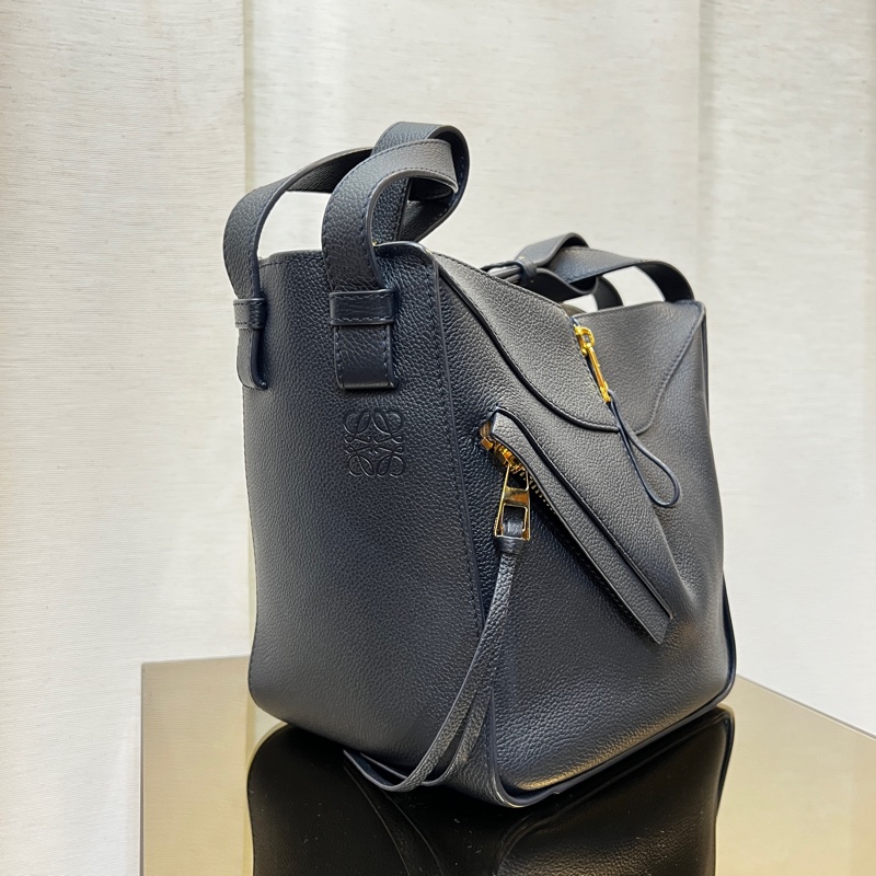 Loewe 深藍牛皮金釦 Hammock小號吊床手提肩斜背包-2