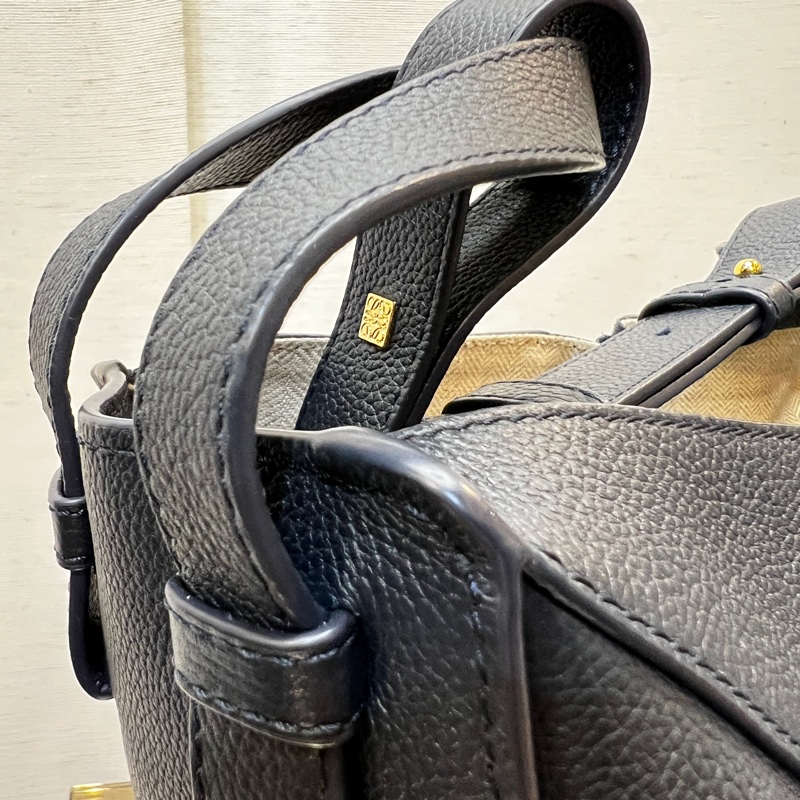 Loewe 深藍牛皮金釦 Hammock小號吊床手提肩斜背包-5