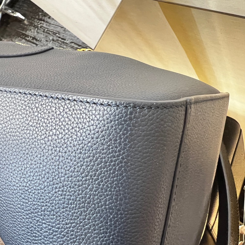 Loewe 深藍牛皮金釦 Hammock小號吊床手提肩斜背包-8