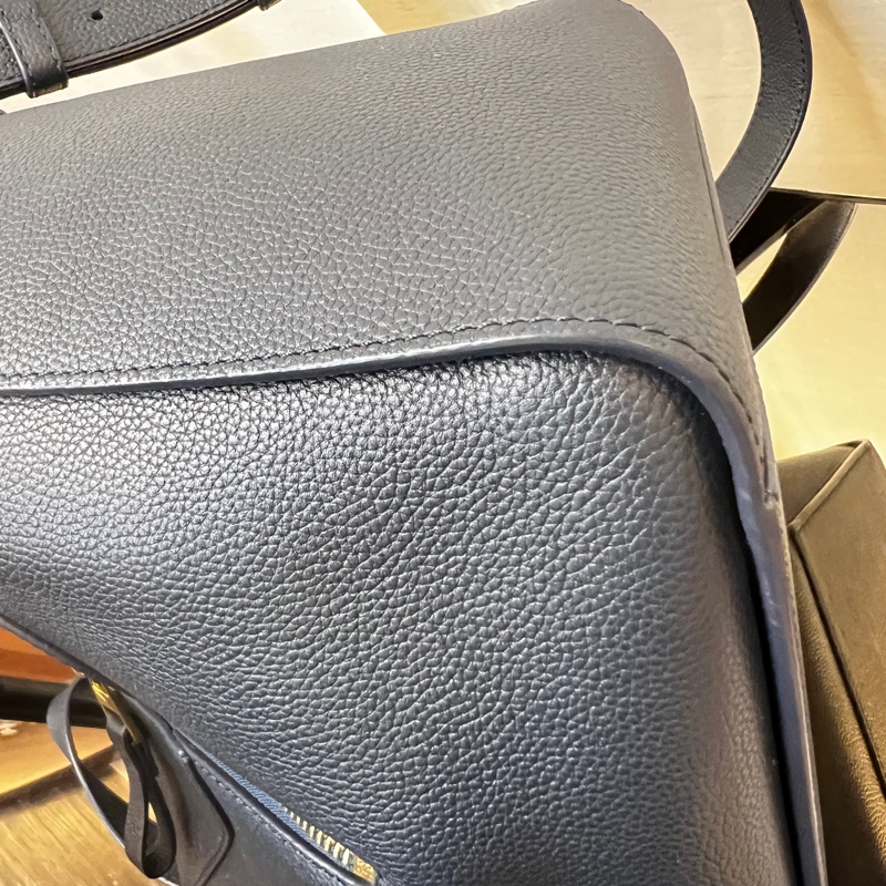 Loewe 深藍牛皮金釦 Hammock小號吊床手提肩斜背包-9