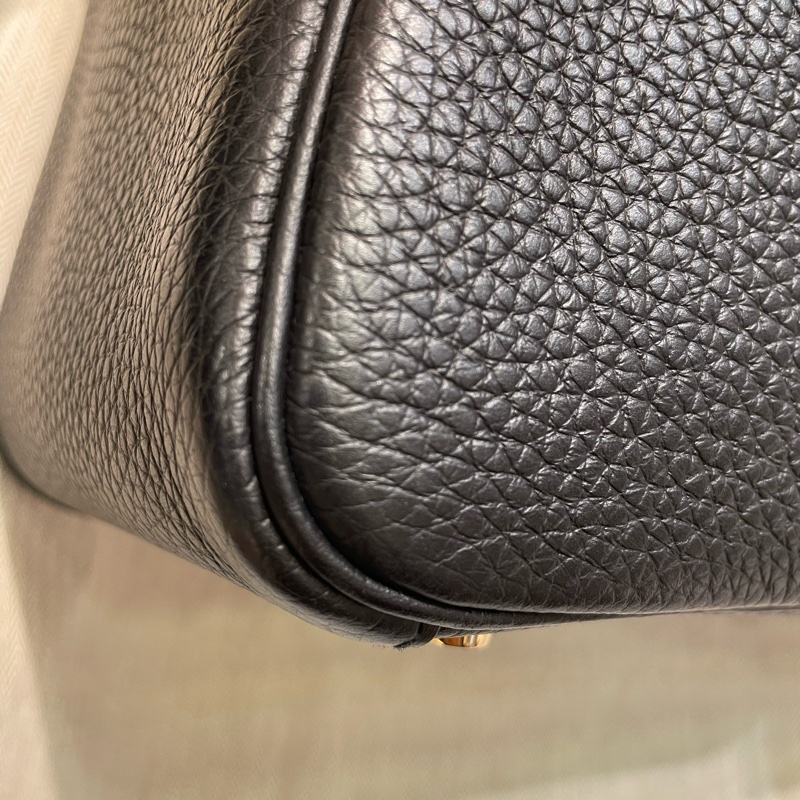 Hermès 26 Lindy 黑金W Stamp-2