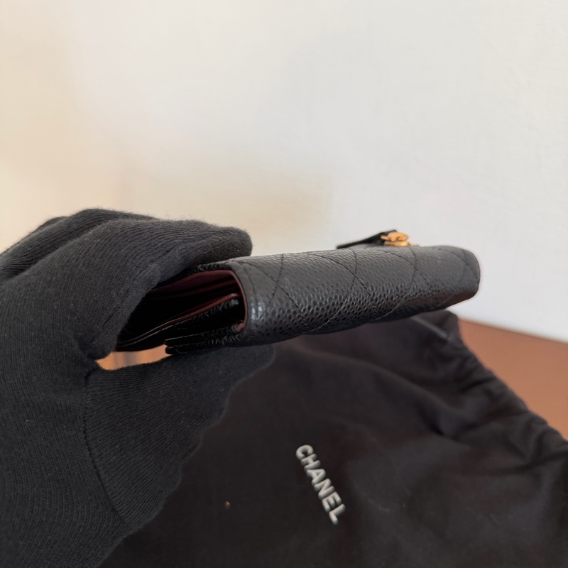 #極新 Chanel荔枝金釦三折短夾-14