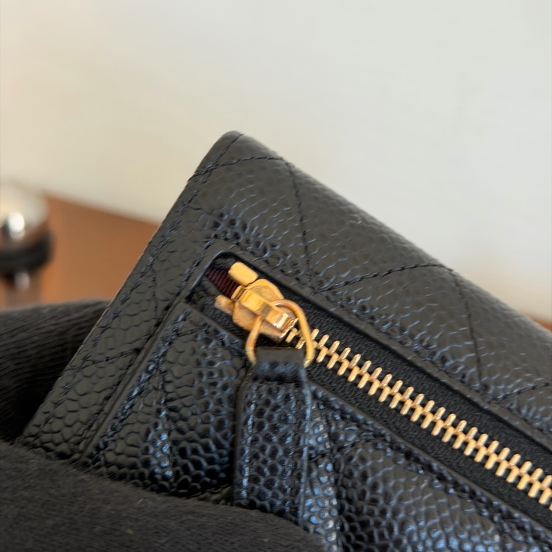 #極新 Chanel荔枝金釦三折短夾-16