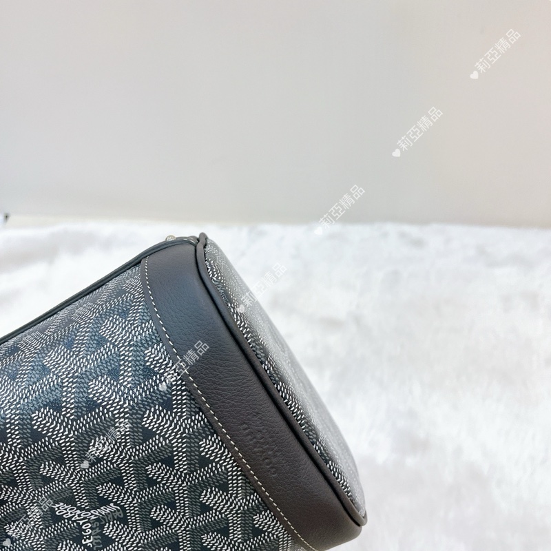 莉亞精品♡ Goyard mini 水桶 灰 九新美包-9