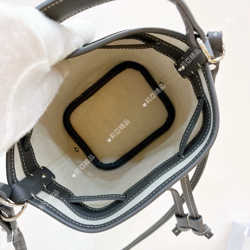 莉亞精品♡ Goyard mini 水桶 灰 九新美包-11