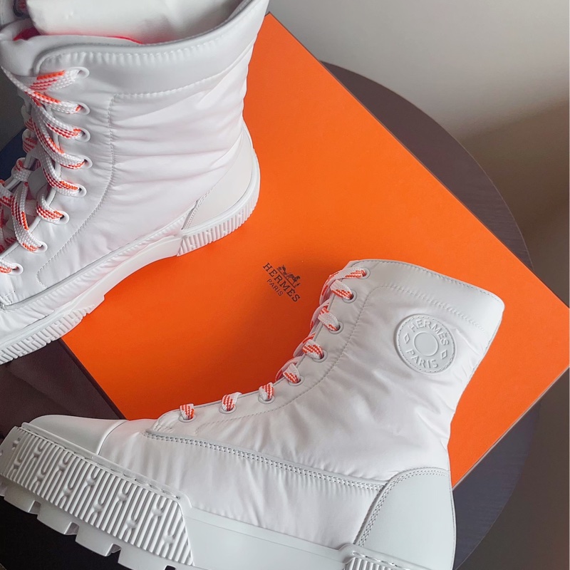 超輕盈好看的Hermès靴子 好清洗的防潑水面-6