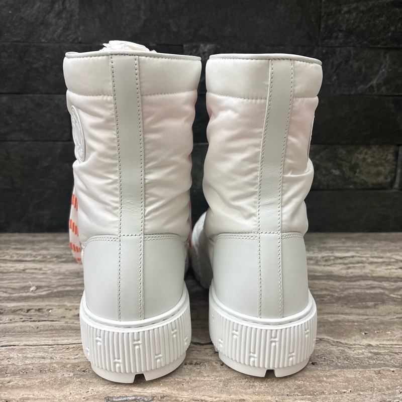 超輕盈好看的Hermès靴子 好清洗的防潑水面-8