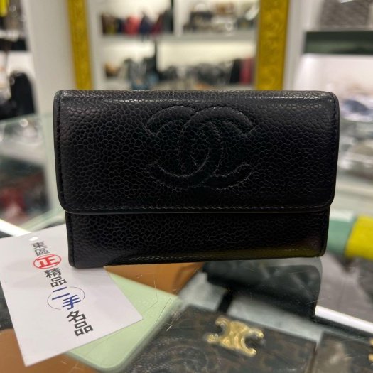 東區正精品㊣CHANEL Vintage 香奈兒黑色牛皮大雙C LOGO釦子零錢包 RZ4118-0