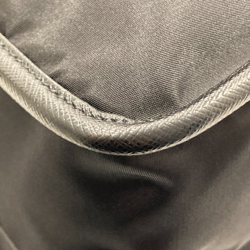 PRADA 普拉達 2VD166 斜背包 尼龍 黑色 銀釦-10