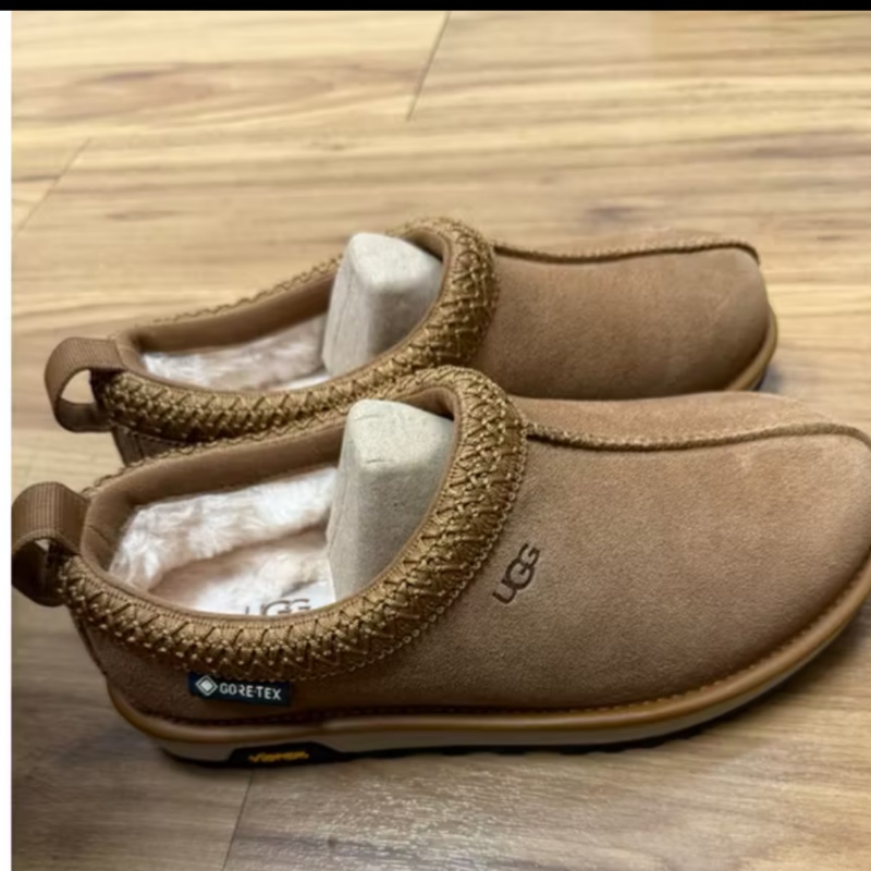 UGG~Tasman GTX-休閒鞋~6號-11