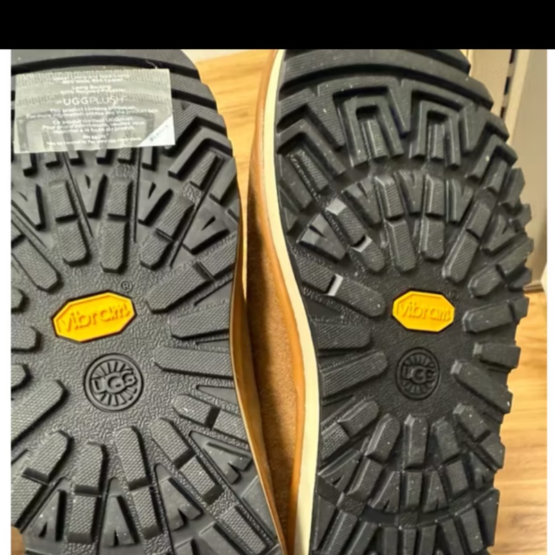 UGG~Tasman GTX-休閒鞋~6號-23