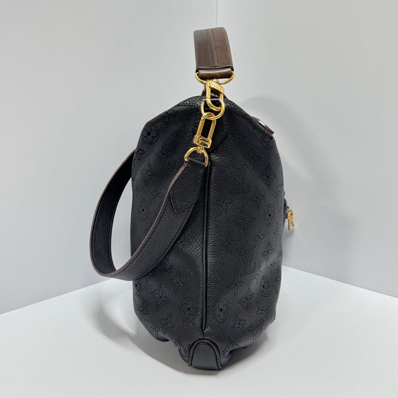 （超稀有⏰） LV Mahina 全牛皮 斜背+單肩+腋下 專櫃15.3萬！-11