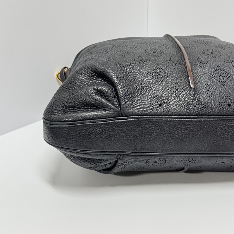 （超稀有⏰） LV Mahina 全牛皮 斜背+單肩+腋下 專櫃15.3萬！-14