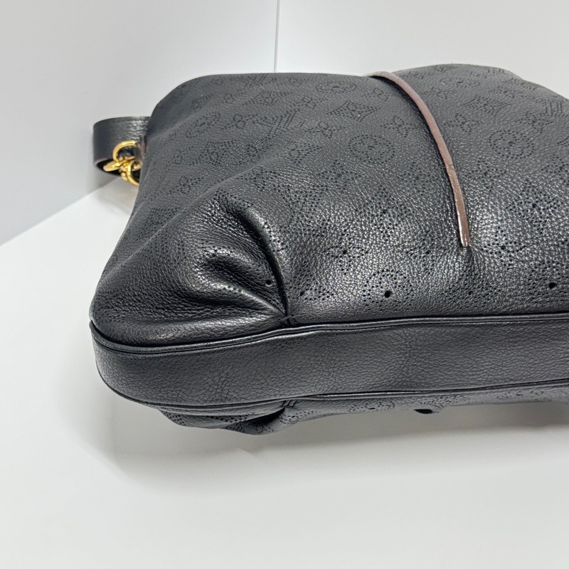 （超稀有⏰） LV Mahina 全牛皮 斜背+單肩+腋下 專櫃15.3萬！-19