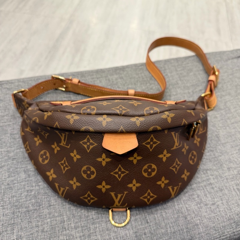 Louis Vuitton LV 經典老花 腰包 胸包-0