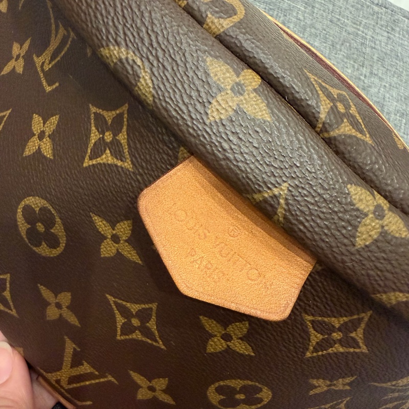 Louis Vuitton LV 經典老花 腰包 胸包-3