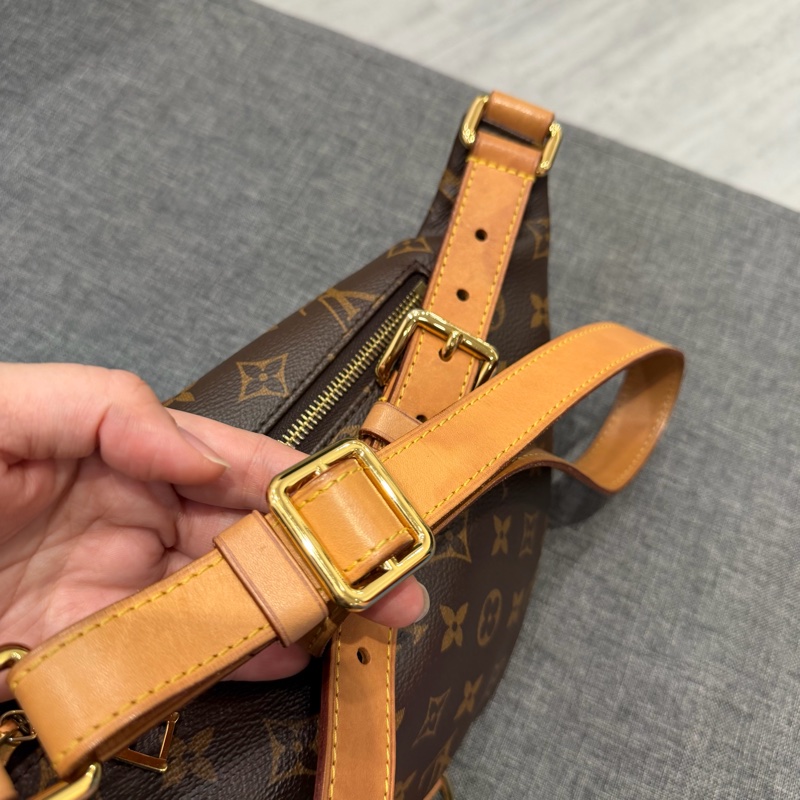 Louis Vuitton LV 經典老花 腰包 胸包-19