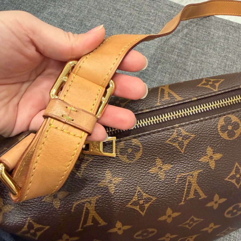 Louis Vuitton LV 經典老花 腰包 胸包-36