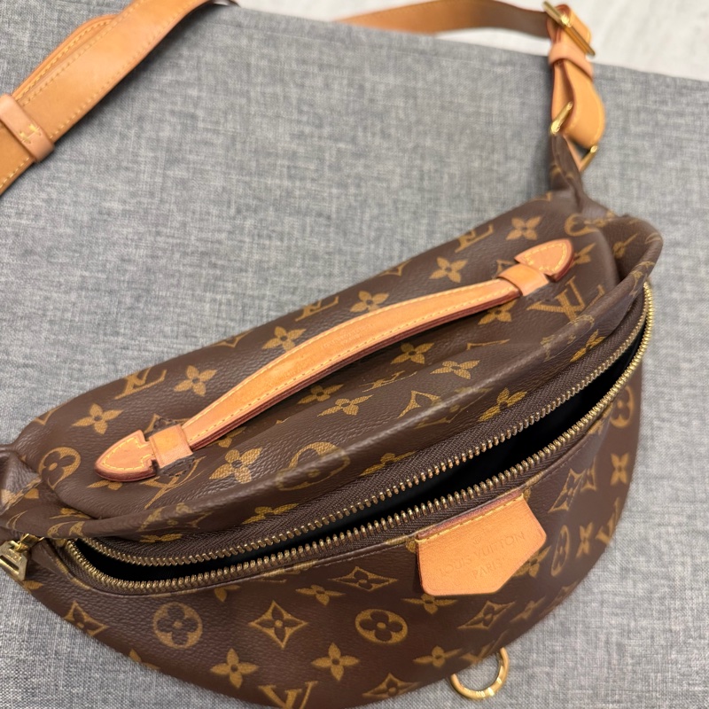 Louis Vuitton LV 經典老花 腰包 胸包-45