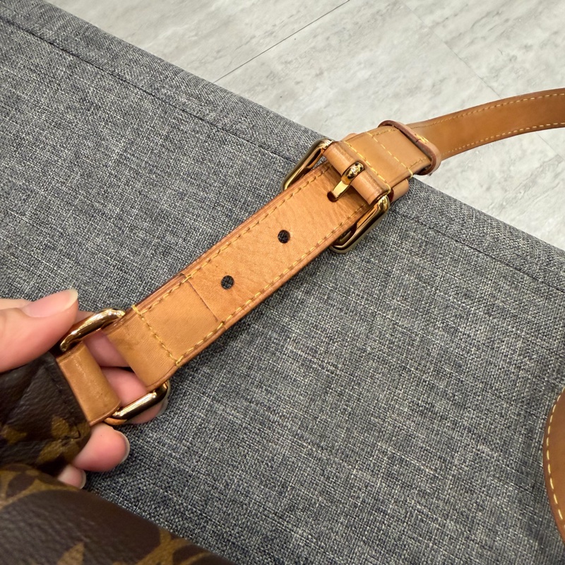 Louis Vuitton LV 經典老花 腰包 胸包-48