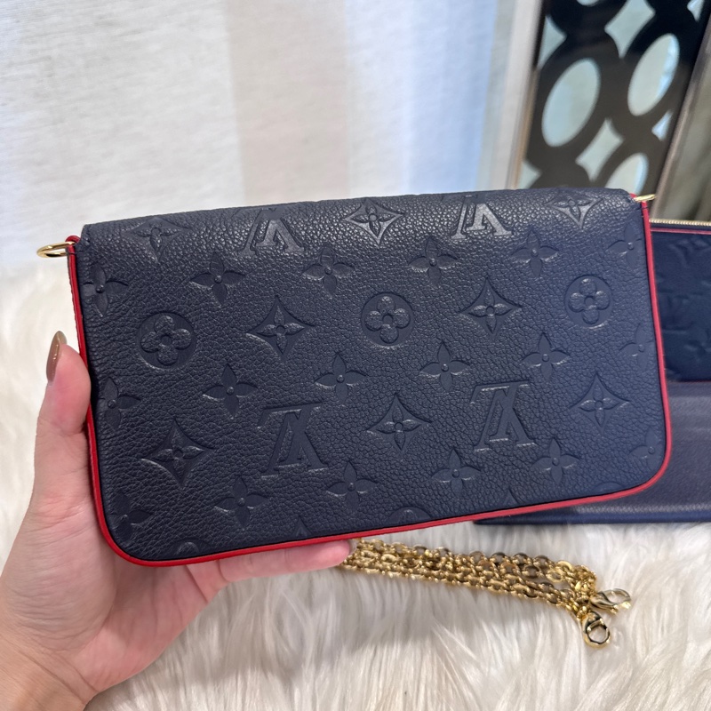 LV 海軍藍牛皮三合一鏈包 晶片款 近全新-2