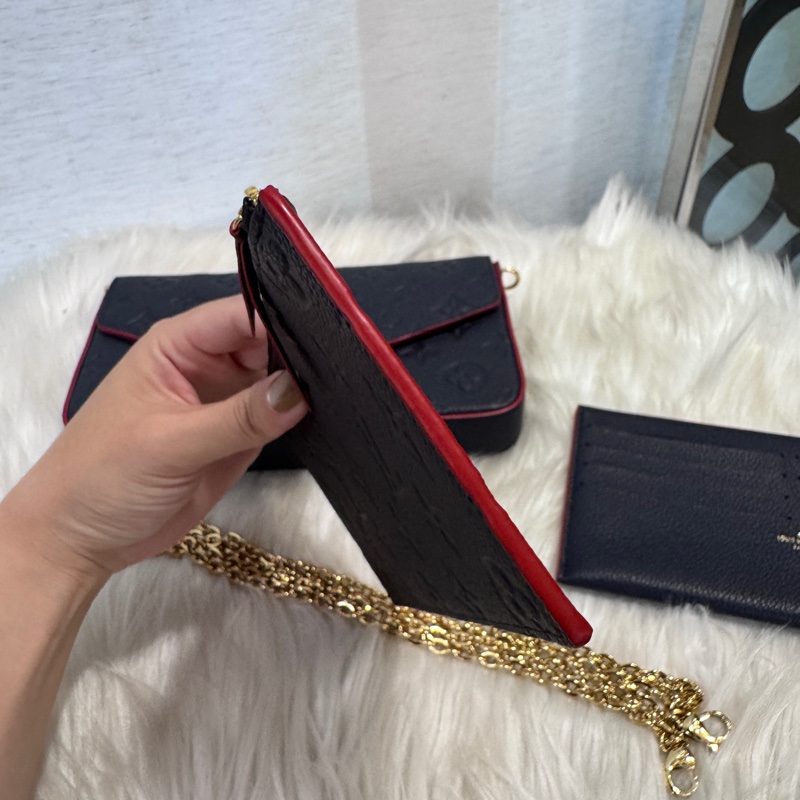 LV 海軍藍牛皮三合一鏈包 晶片款 近全新-12