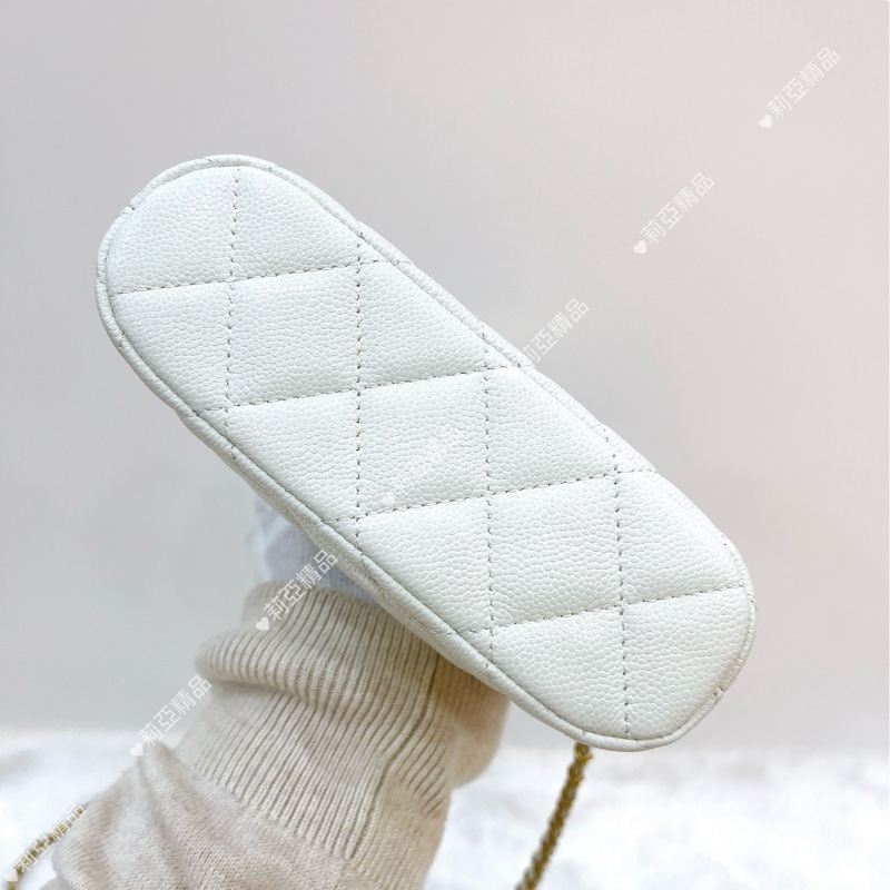 莉亞精品♡Chanel 白金小貝殼 二手-6