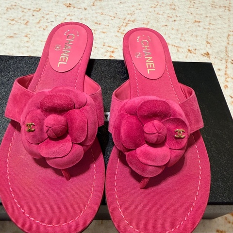 香奈兒CHANEL山茶花拖鞋涼鞋